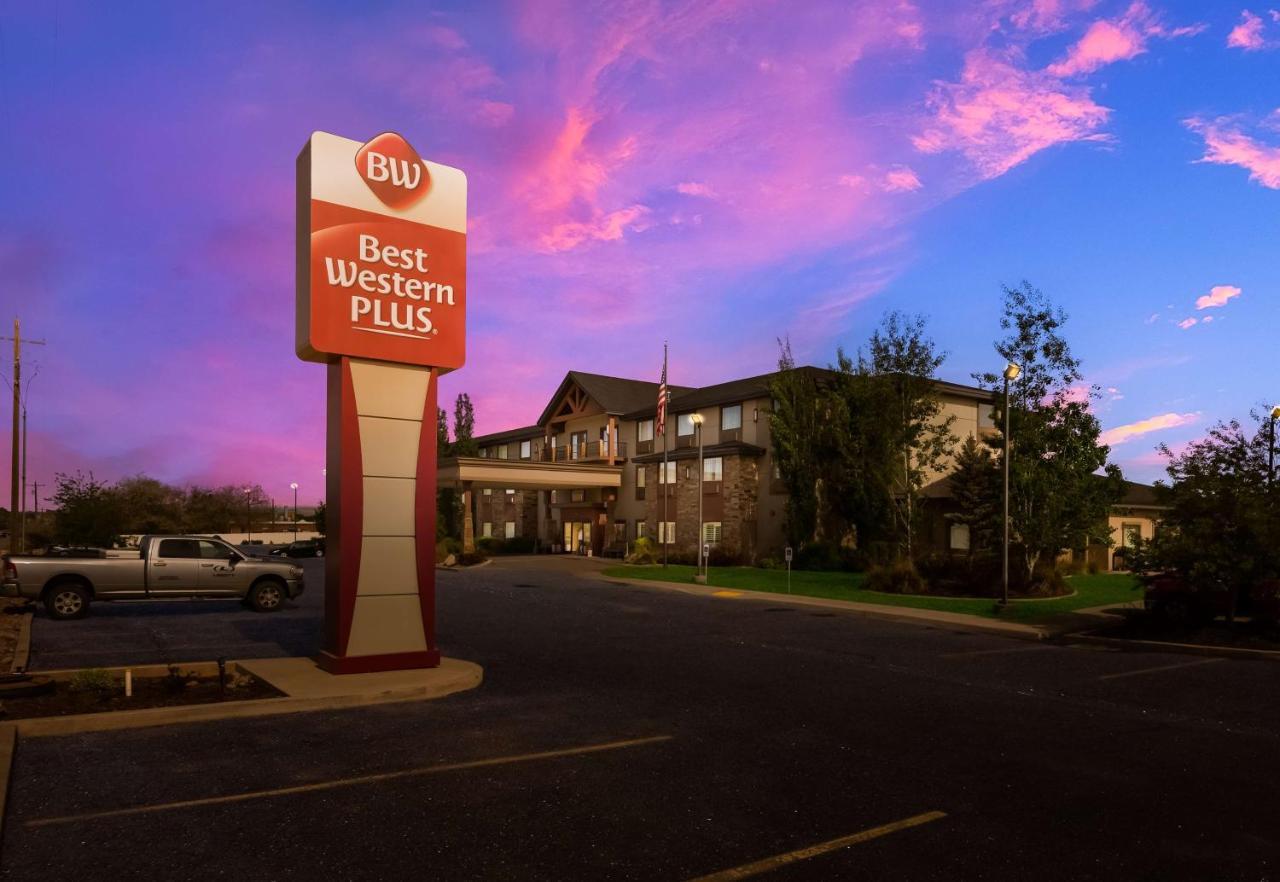 Best Western Plus Landmark Hotel Ballard Exterior photo